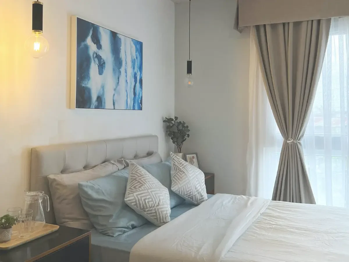 teal relaxing bedroom themes
